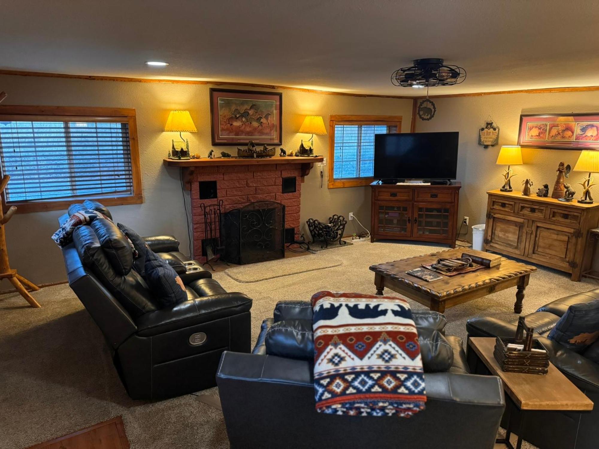 Gonzales Cozy Little Bear Cabin Ruidoso Exterior photo