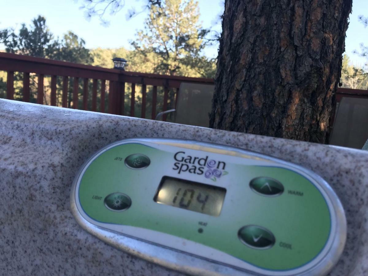 Gonzales Cozy Little Bear Cabin Ruidoso Exterior photo