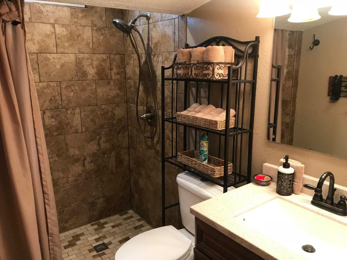 Gonzales Cozy Little Bear Cabin Ruidoso Exterior photo